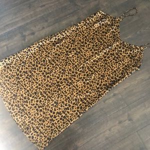 Silky cheetah print dress L NWT